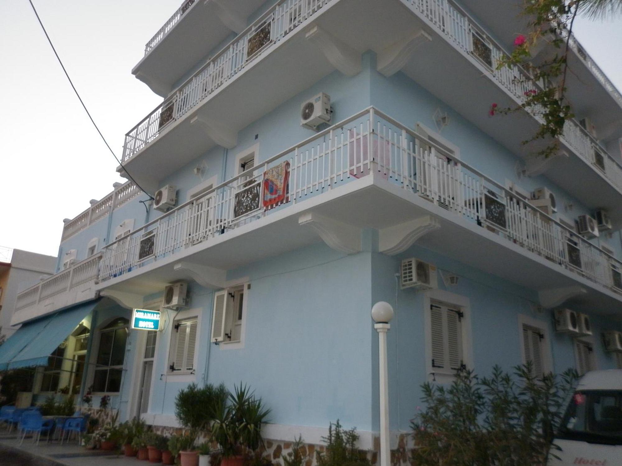 Miramare Hotel Lakkíon Dış mekan fotoğraf