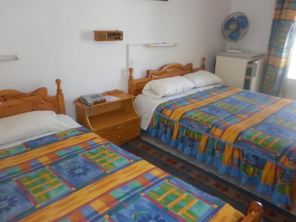 Miramare Hotel Lakkíon Oda fotoğraf