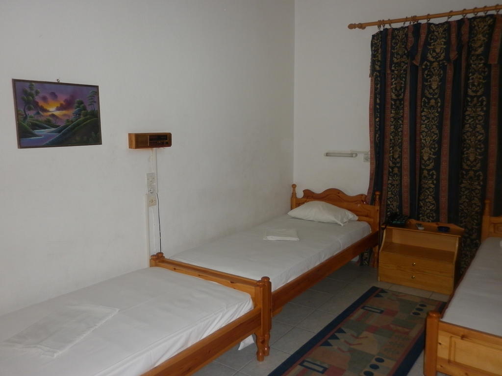 Miramare Hotel Lakkíon Dış mekan fotoğraf