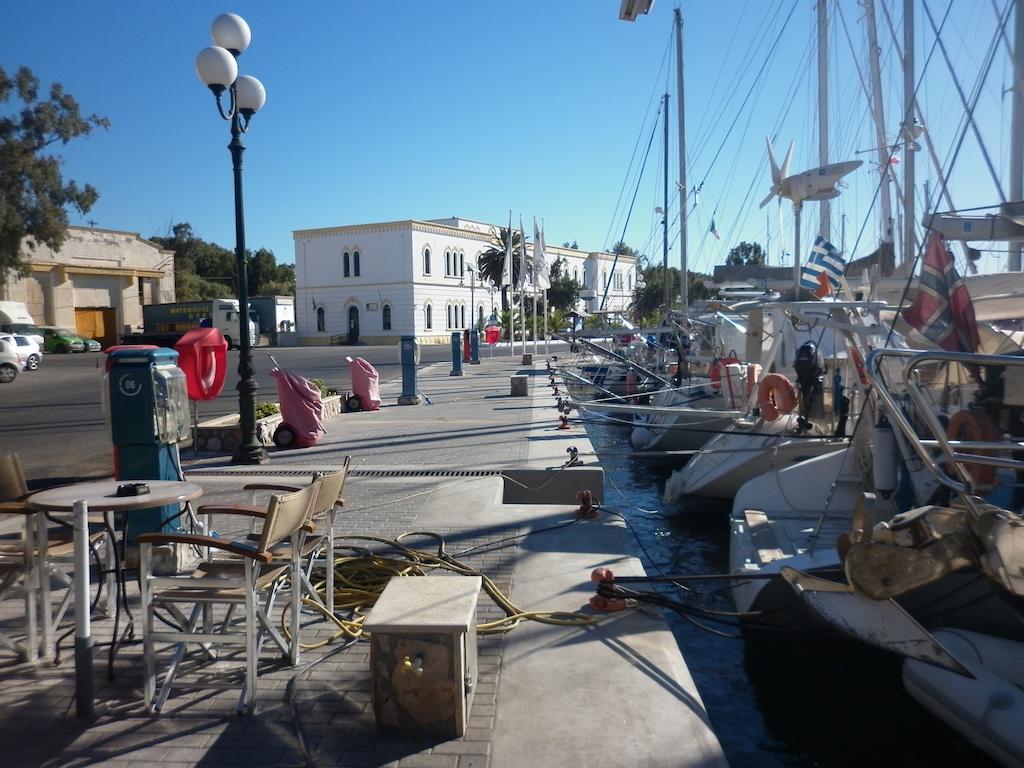 Miramare Hotel Lakkíon Dış mekan fotoğraf