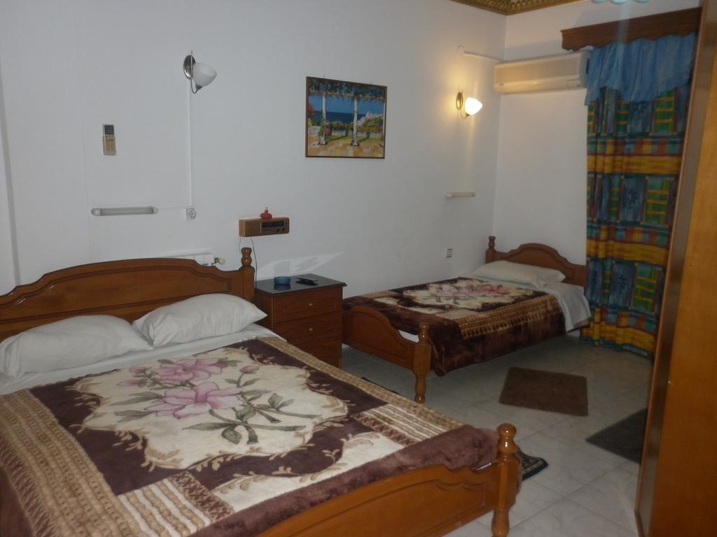 Miramare Hotel Lakkíon Oda fotoğraf